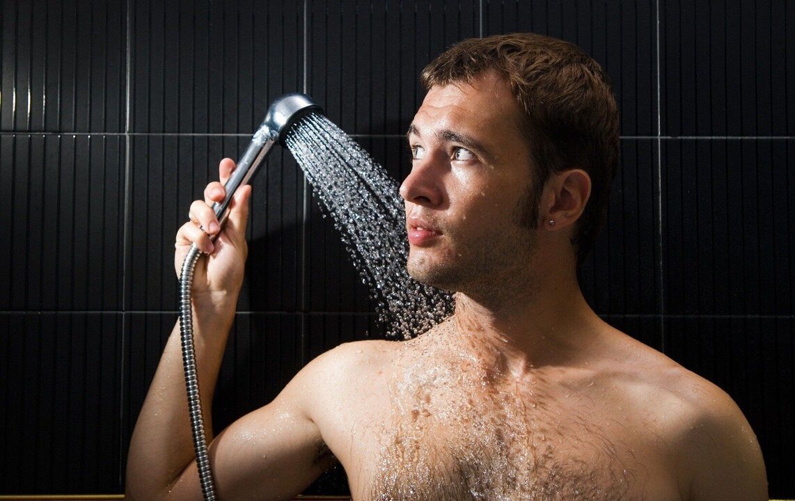 taking a shower with a heavy flow when aroused